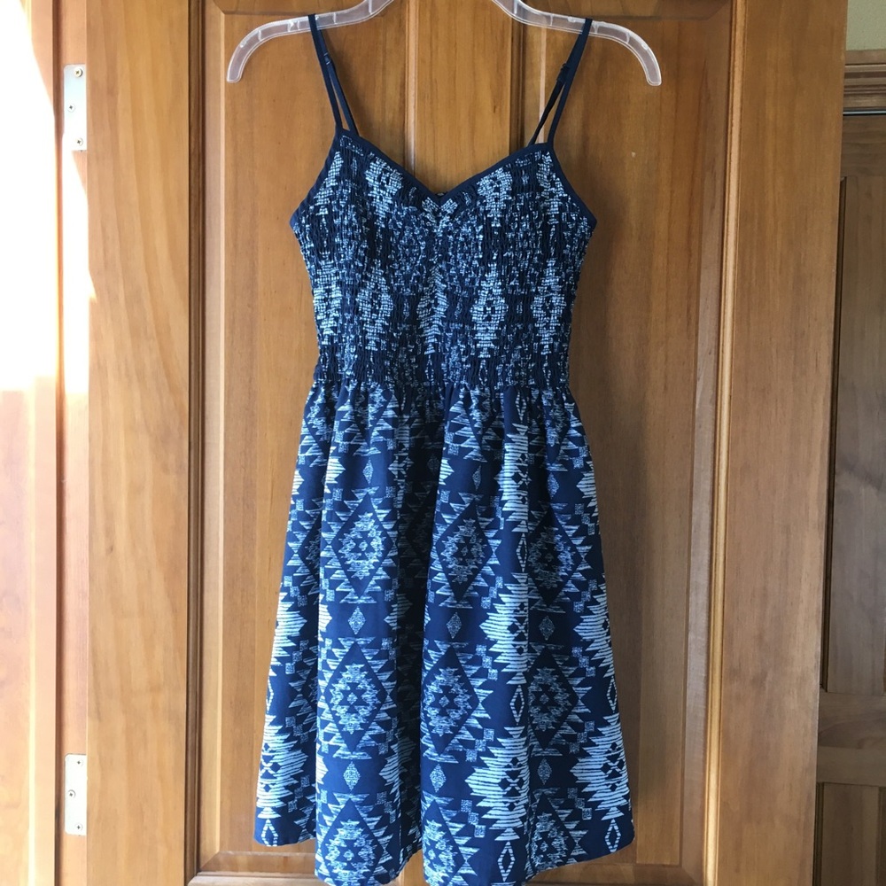 Mason+Mackenzie Summer Dress size M